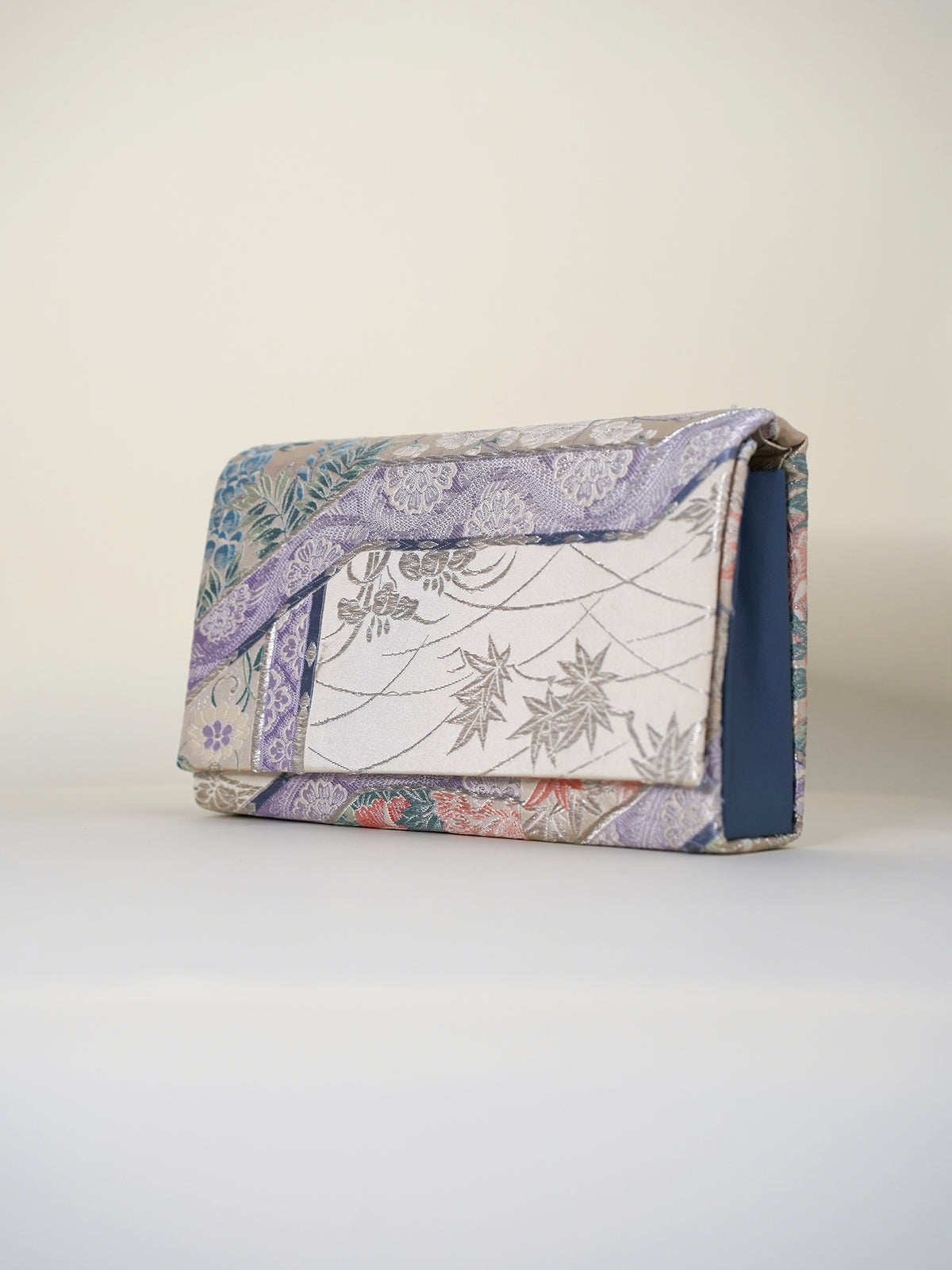 Obi Clutch Bag - 銀水 / Large